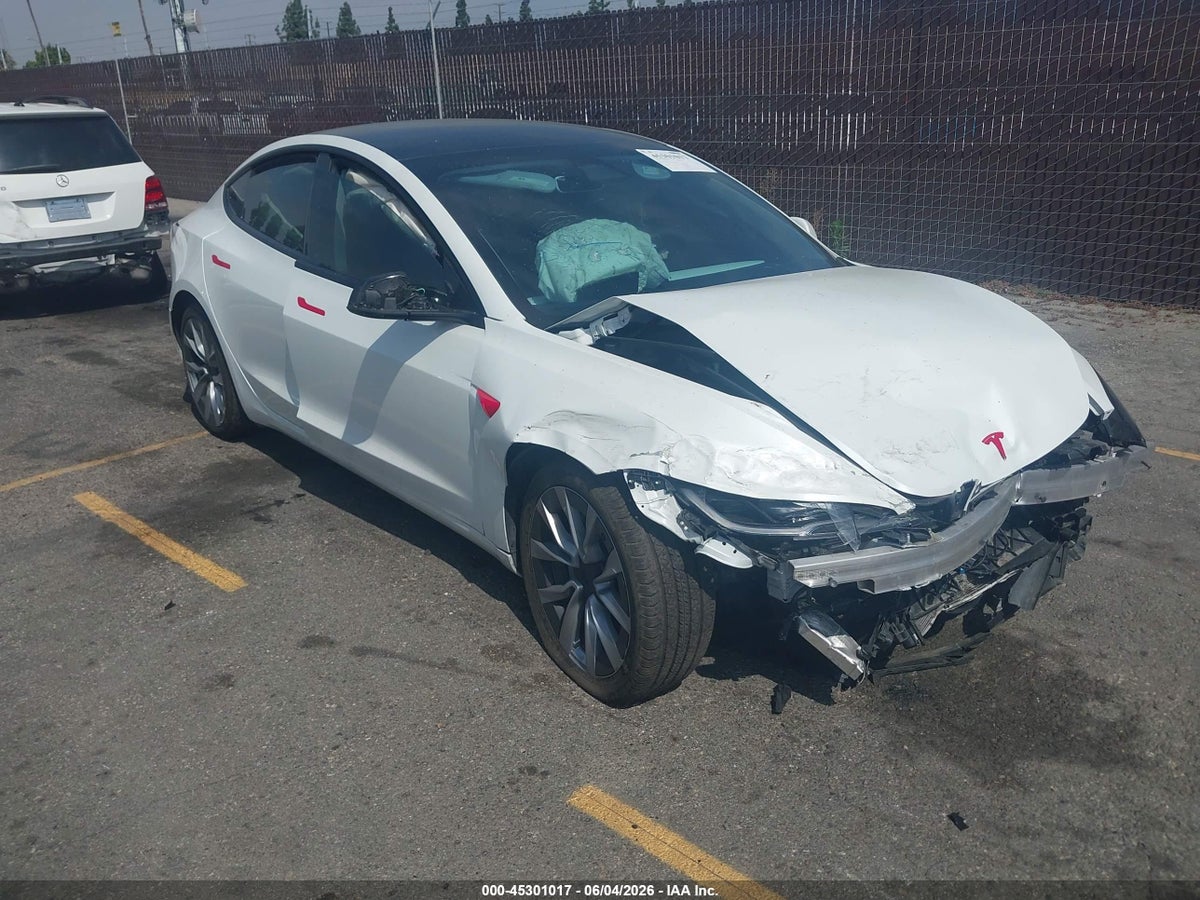 2024 TESLA MODEL 3