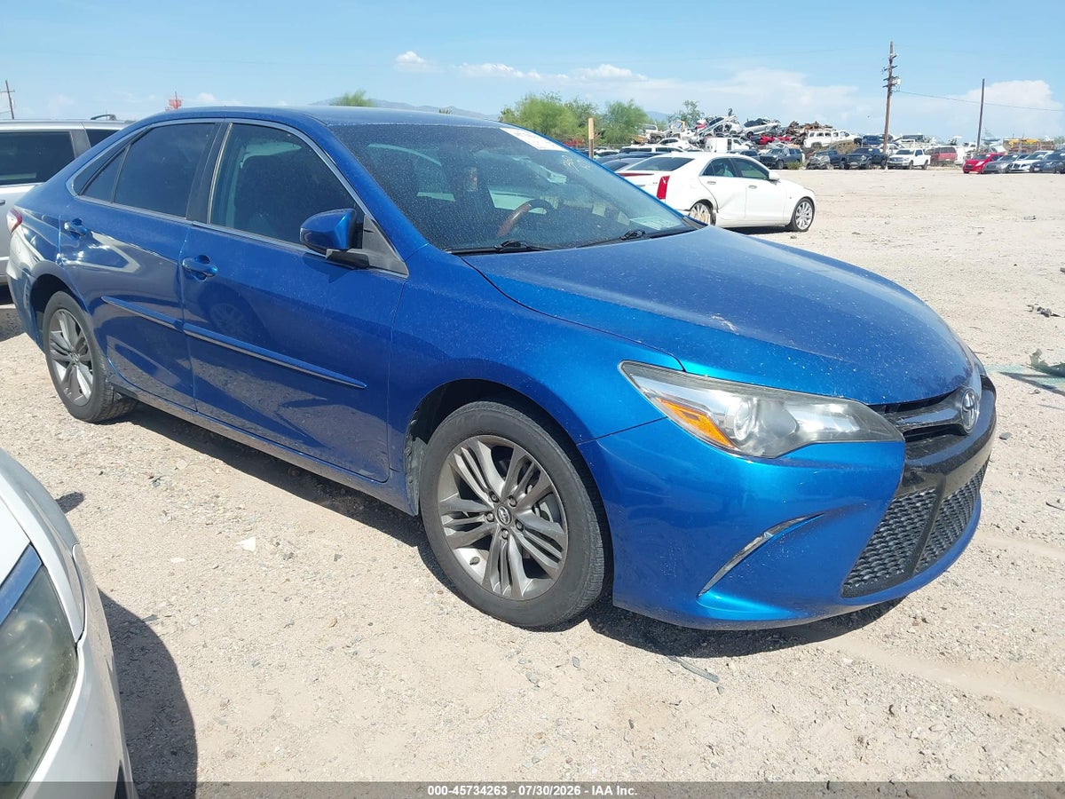 2017 TOYOTA CAMRY SE