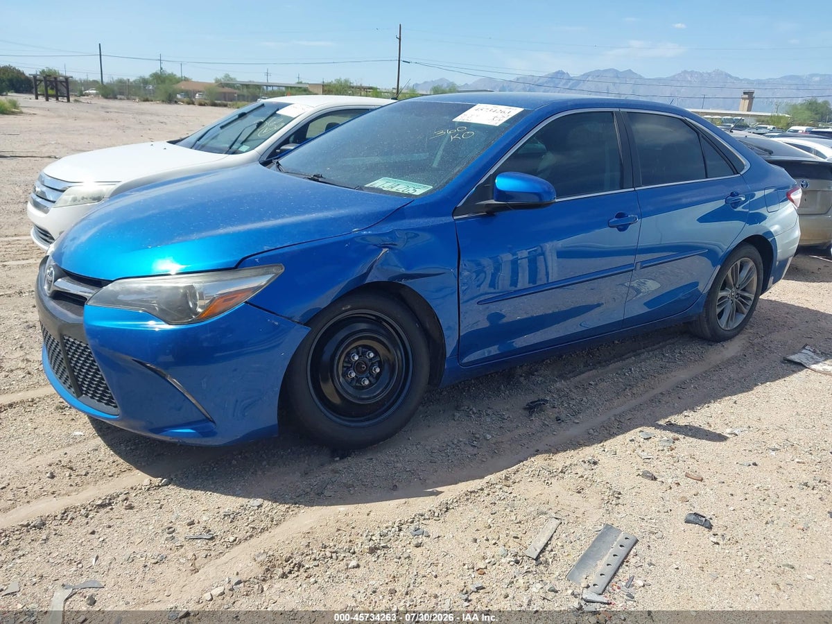 2017 TOYOTA CAMRY SE — снимка 2