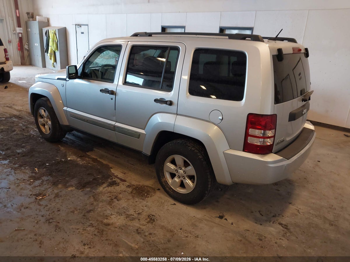 2010 JEEP LIBERTY SPORT — photo 3