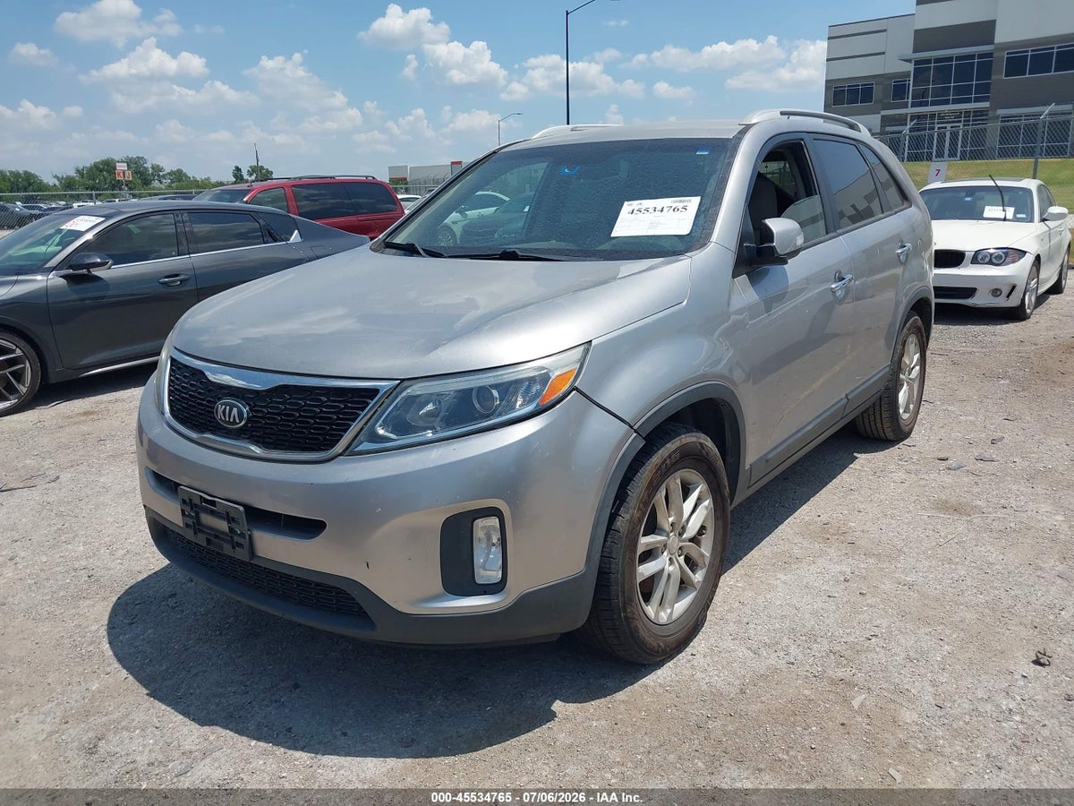 2015 KIA SORENTO LX V6 — снимка 2