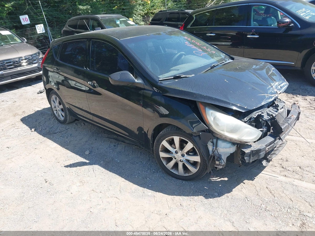 2012 HYUNDAI ACCENT SE