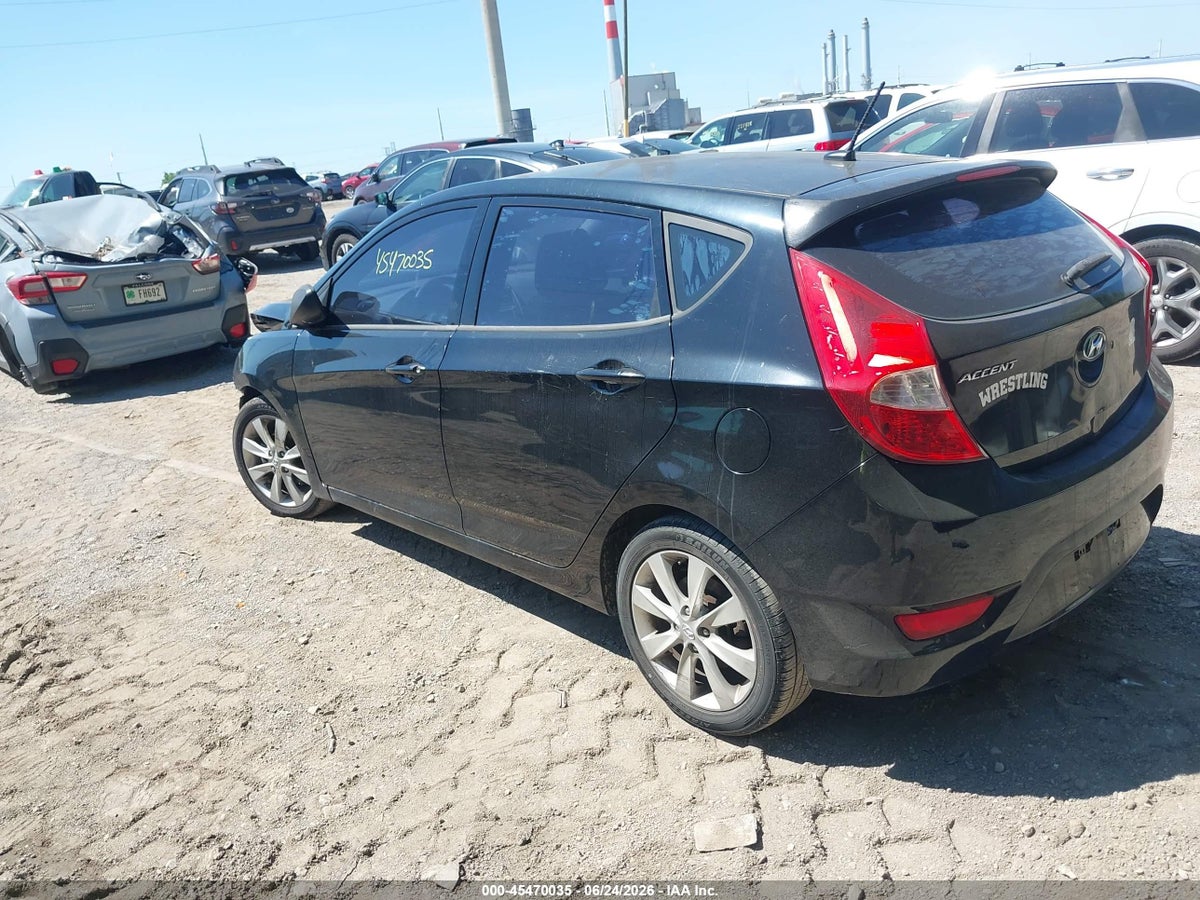 2012 HYUNDAI ACCENT SE — снимка 3