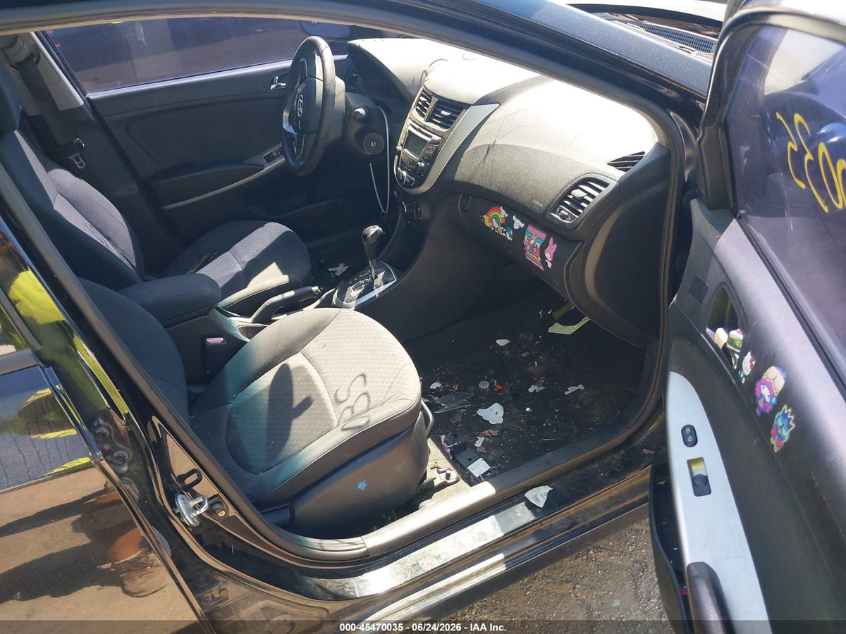 2012 HYUNDAI ACCENT SE — снимка 5