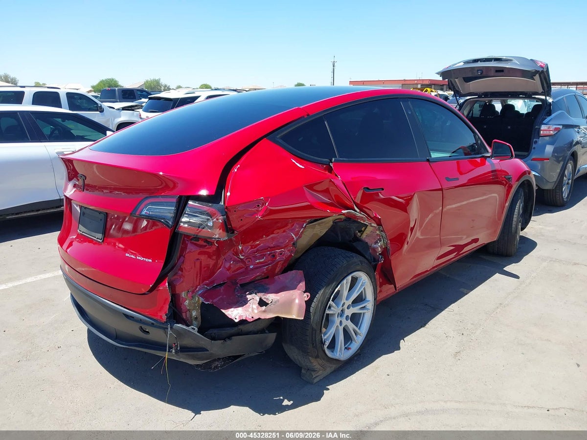 2022 TESLA MODEL Y LONG RANGE DUAL MOTOR ALL-WHEEL DRIVE — снимка 4