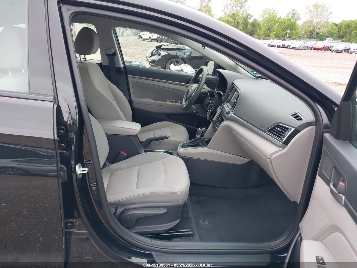 2017 HYUNDAI ELANTRA SE — снимка 5