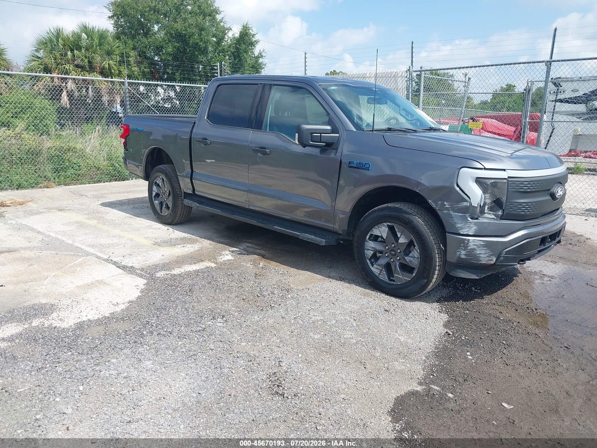 2024 FORD F-150 LIGHTNING XLT