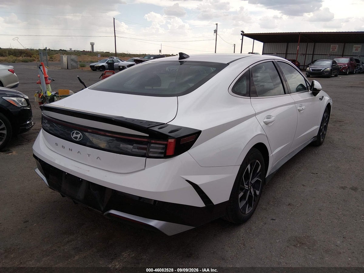 2025 HYUNDAI SONATA SEL — снимка 4