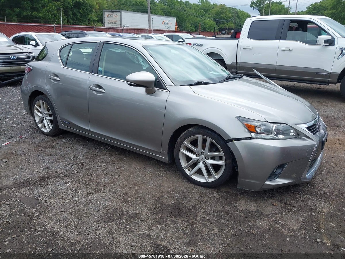 2017 LEXUS CT 200H
