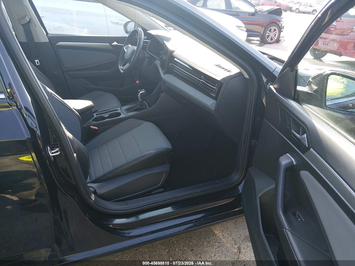 2026 VOLKSWAGEN JETTA SE — снимка 5