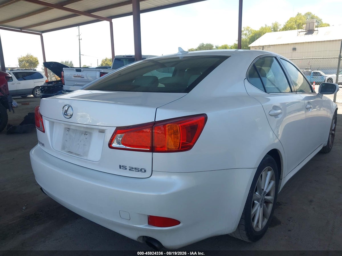 2010 LEXUS IS 250 — снимка 4
