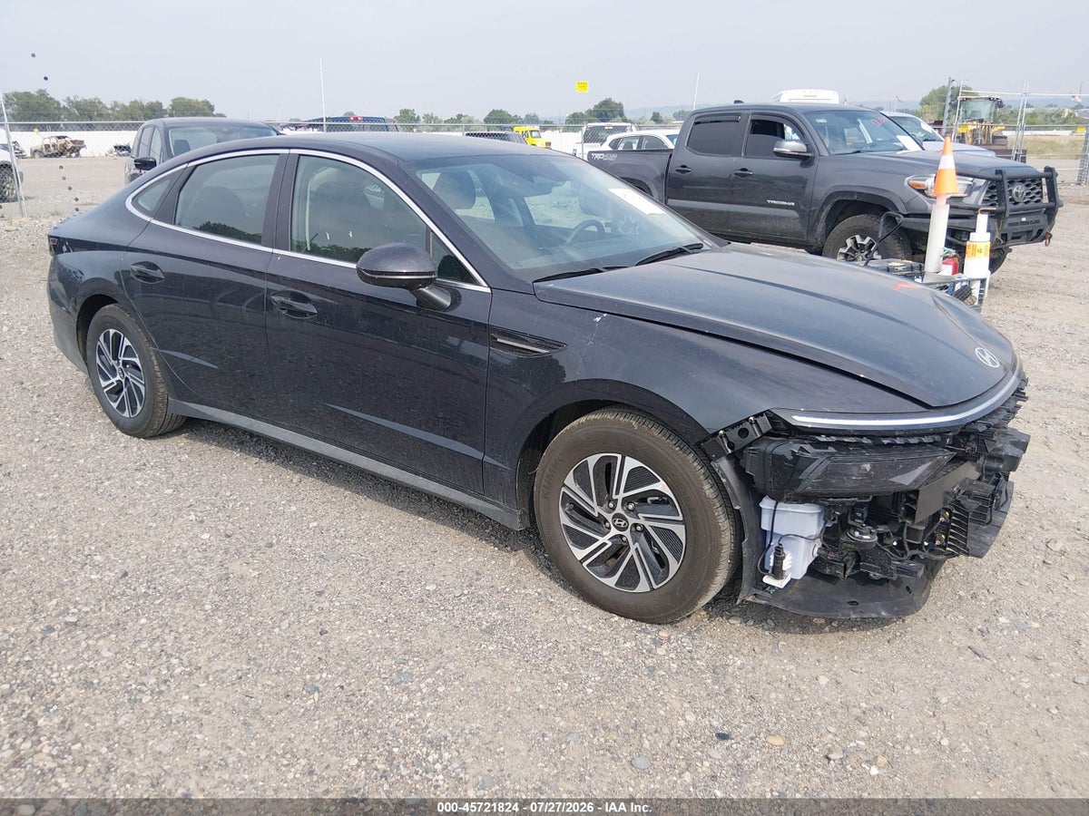 2026 HYUNDAI SONATA HYBRID BLUE