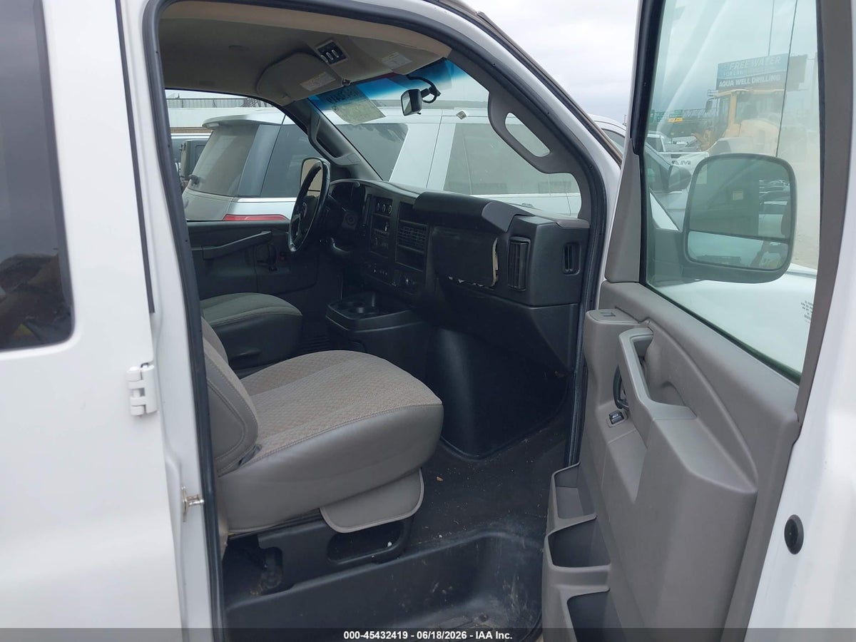 2020 CHEVROLET EXPRESS PASSENGER RWD 3500 EXTENDED WHEELBASE LS — снимка 5