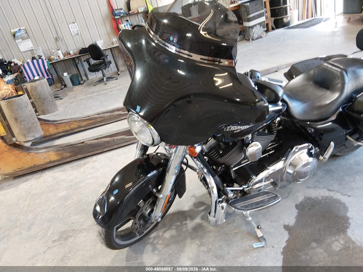2013 HARLEY-DAVIDSON FLHX STREET GLIDE — снимка 2
