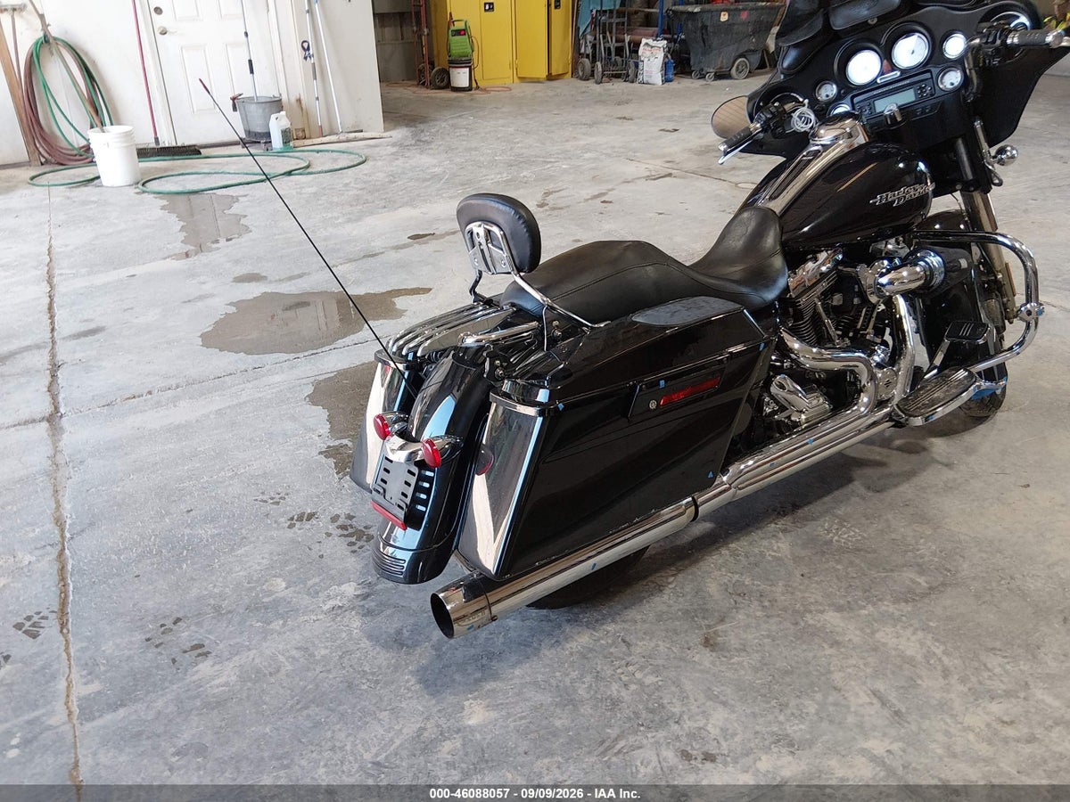 2013 HARLEY-DAVIDSON FLHX STREET GLIDE — снимка 4