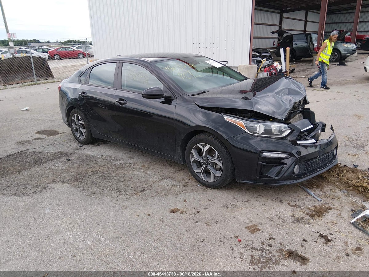 2019 KIA FORTE LXS