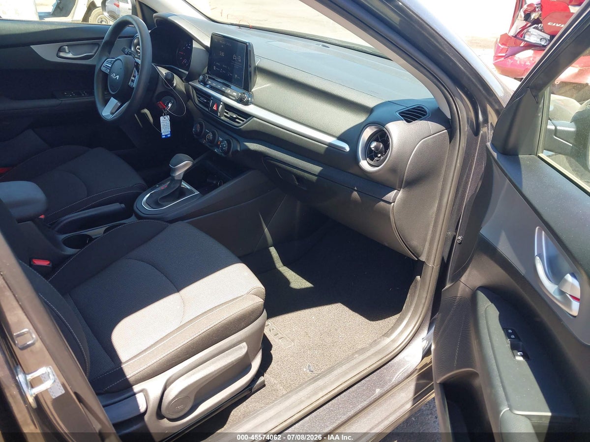 2024 KIA FORTE LX — снимка 5