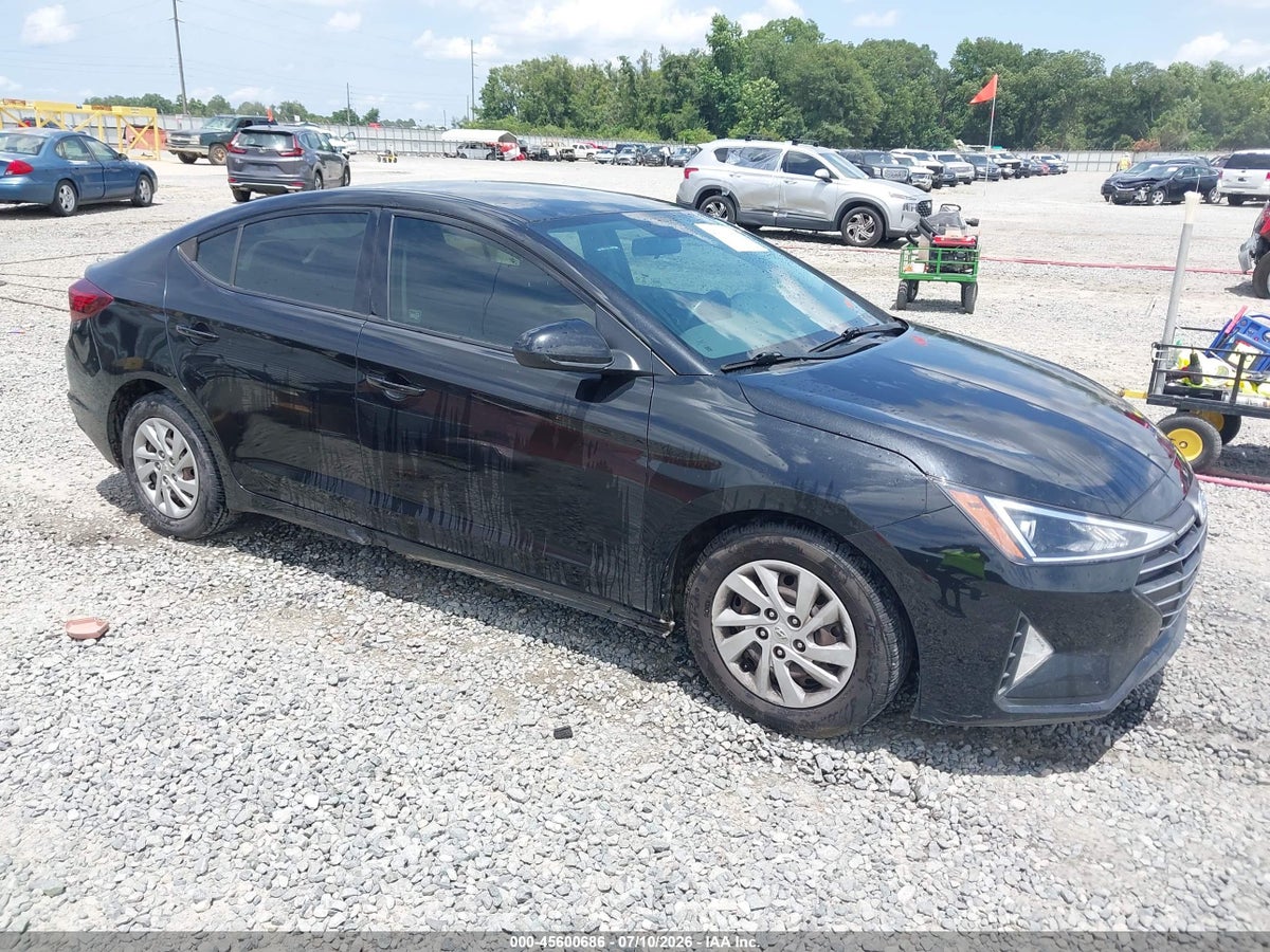 2019 HYUNDAI ELANTRA SE