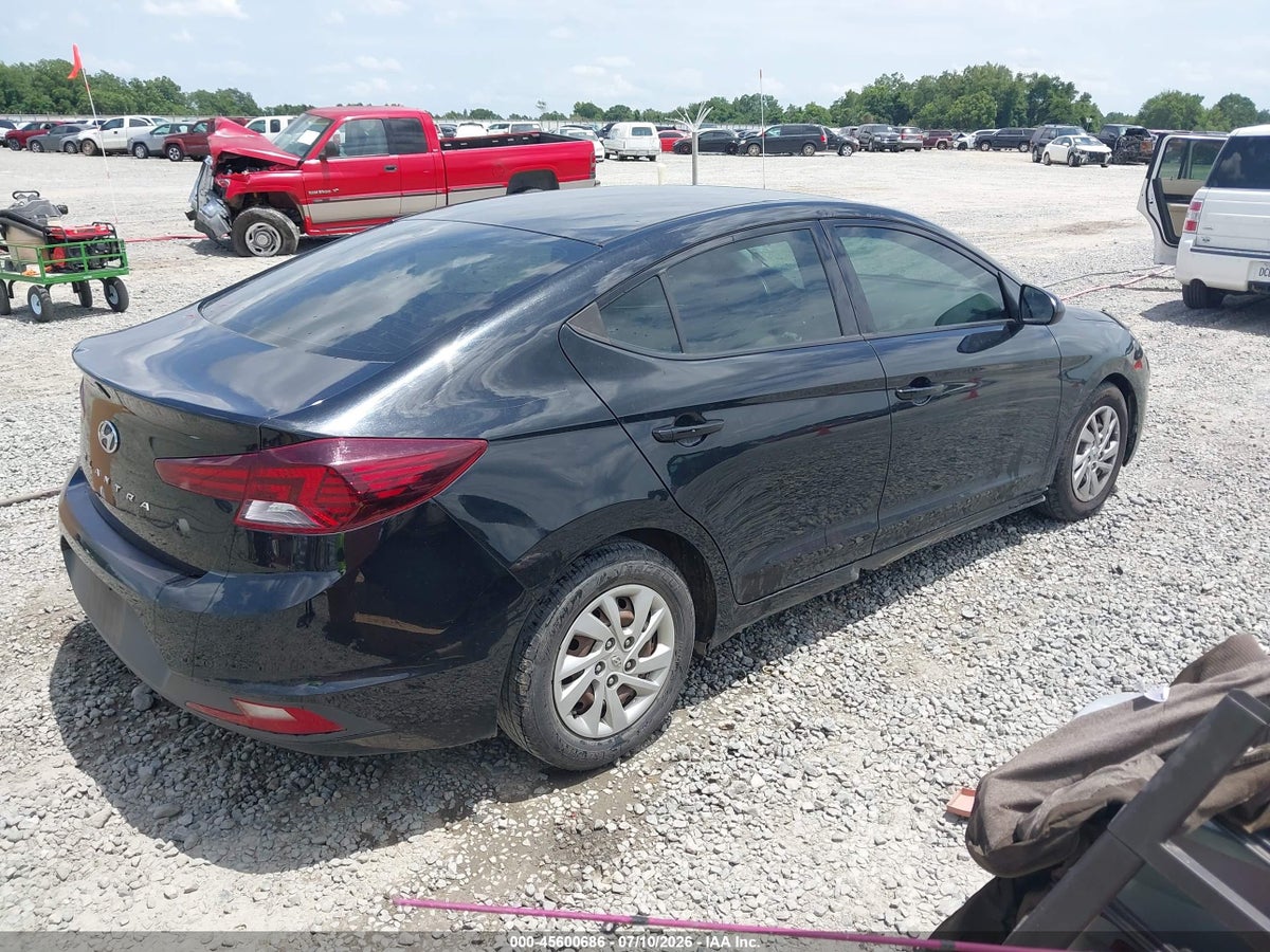 2019 HYUNDAI ELANTRA SE — снимка 4