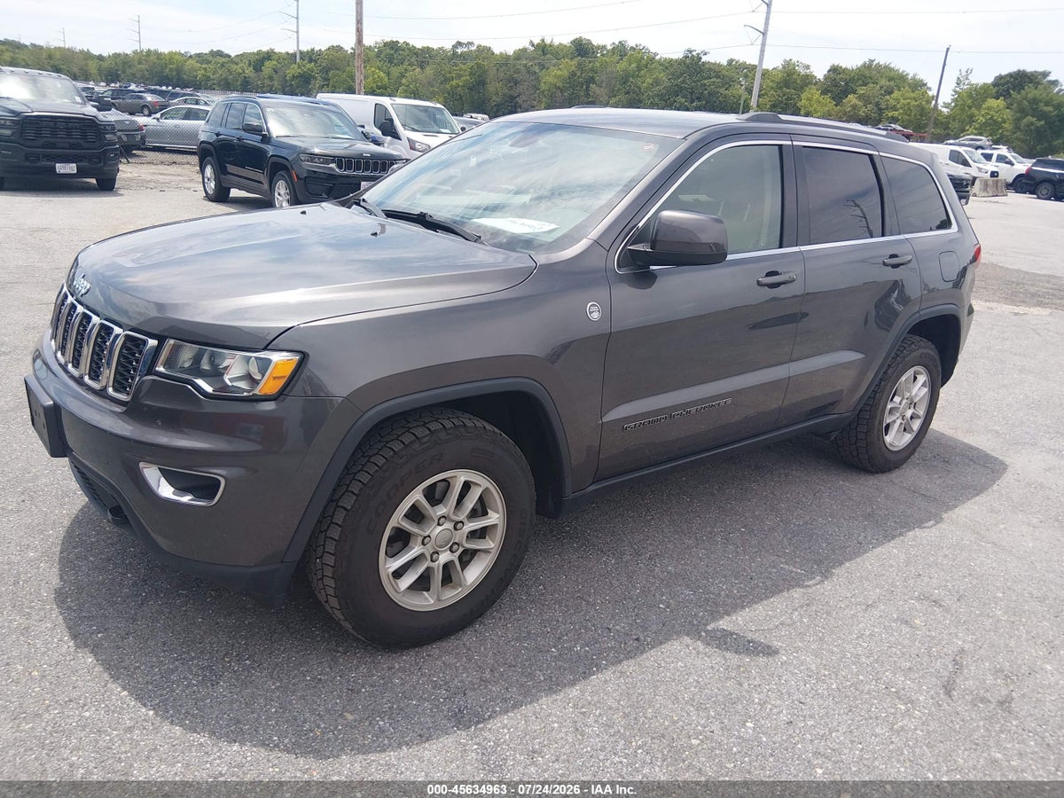 2019 JEEP GRAND CHEROKEE LAREDO E 4X4 — снимка 2