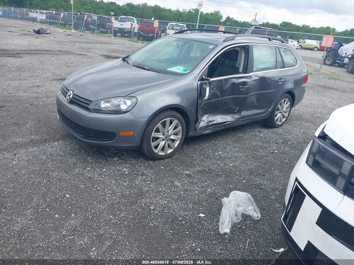 2014 VOLKSWAGEN JETTA SPORTWAGEN 2.0L TDI — снимка 2