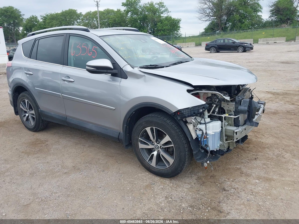 2017 TOYOTA RAV4 XLE
