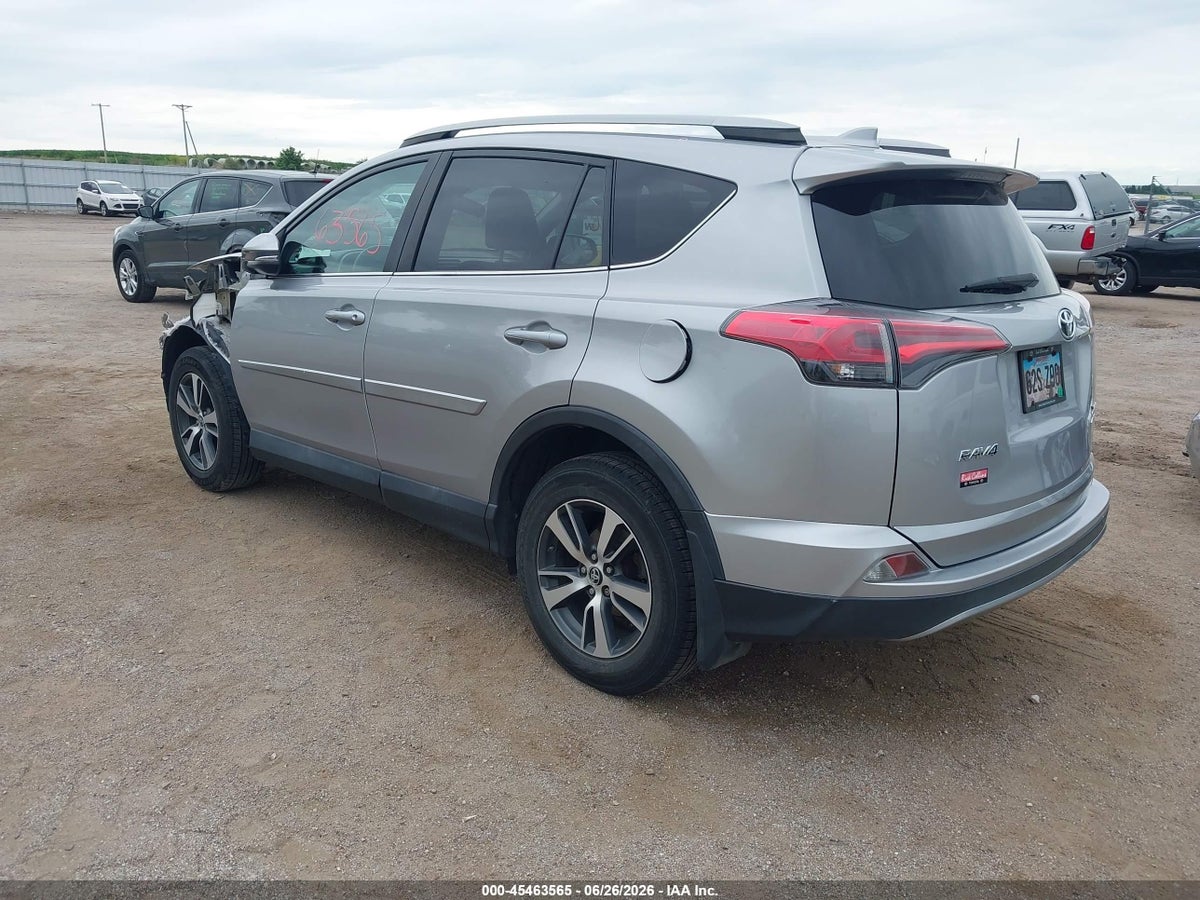 2017 TOYOTA RAV4 XLE — снимка 3