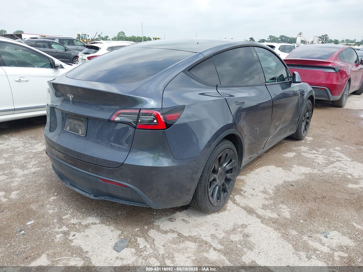 2021 TESLA MODEL Y STANDARD RANGE REAR-WHEEL DRIVE — снимка 4
