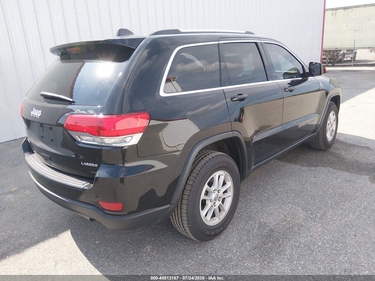 2019 JEEP GRAND CHEROKEE LAREDO E 4X4 — снимка 4