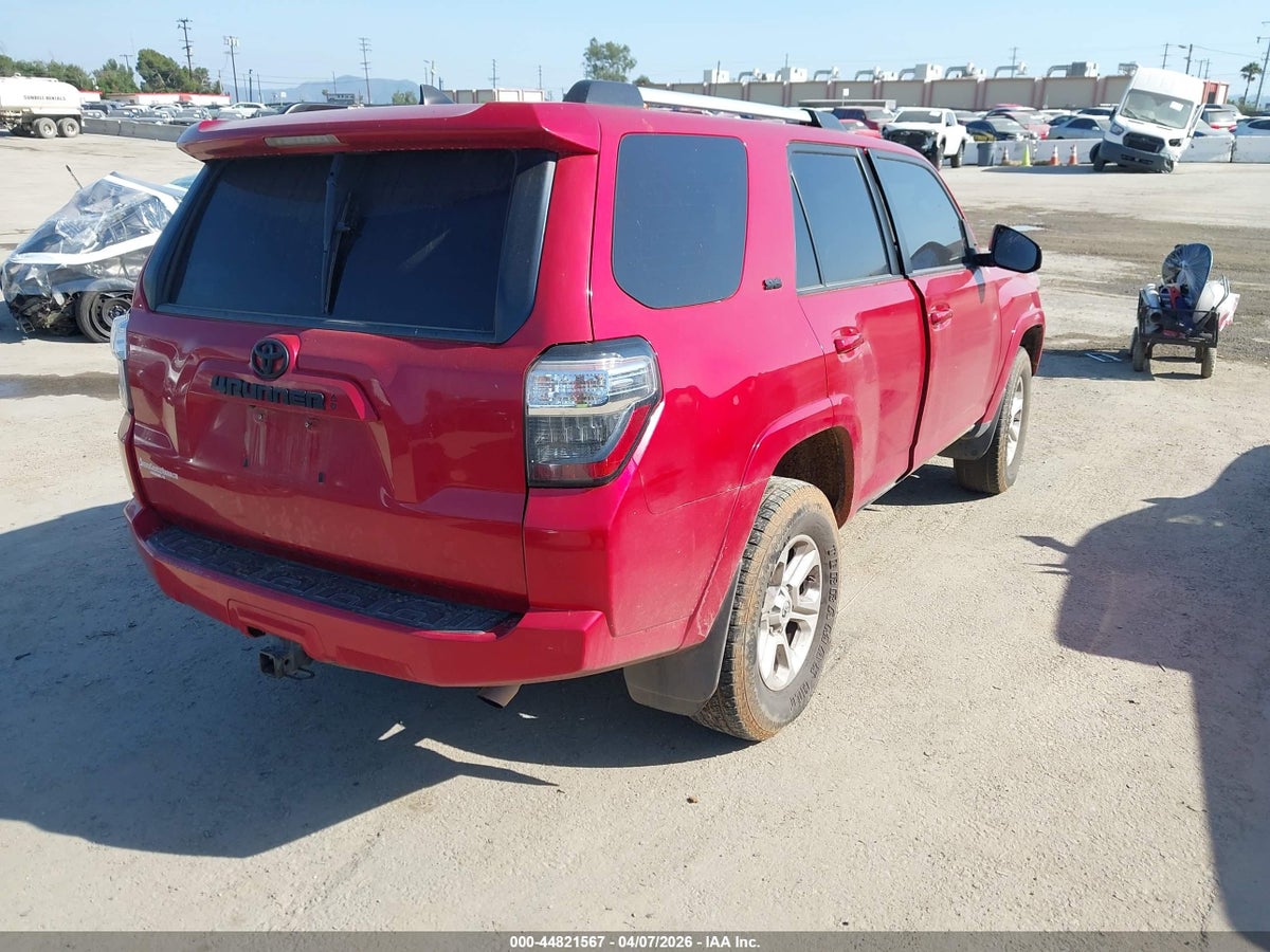 2021 TOYOTA 4RUNNER SR5 — снимка 4
