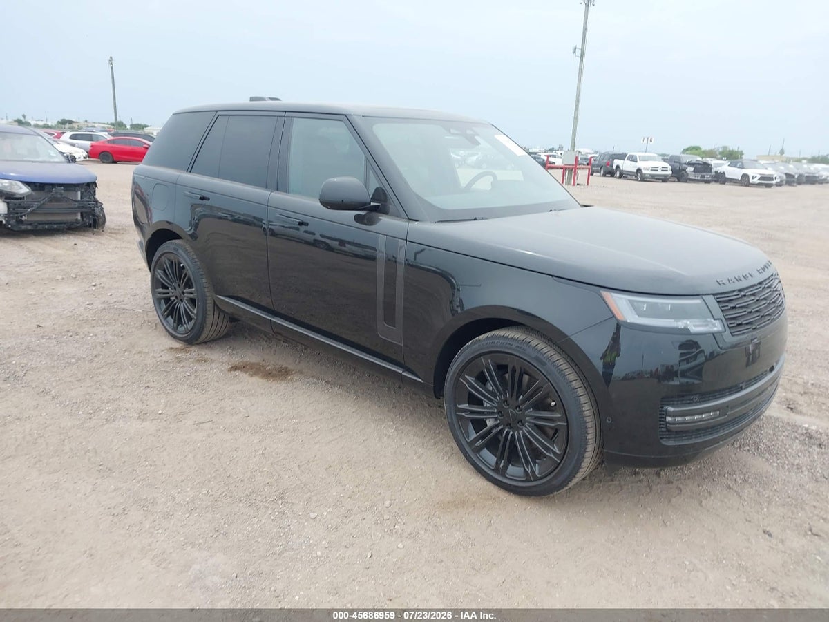 2026 LAND ROVER RANGE ROVER P400 SE