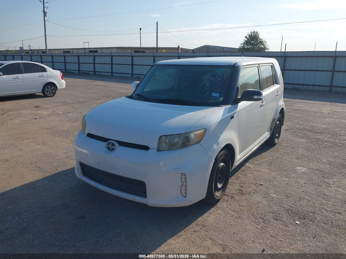2013 SCION XB — снимка 2