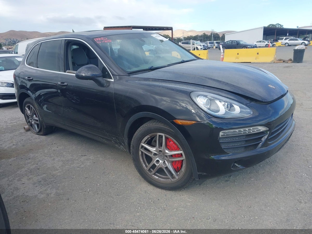 2012 PORSCHE CAYENNE