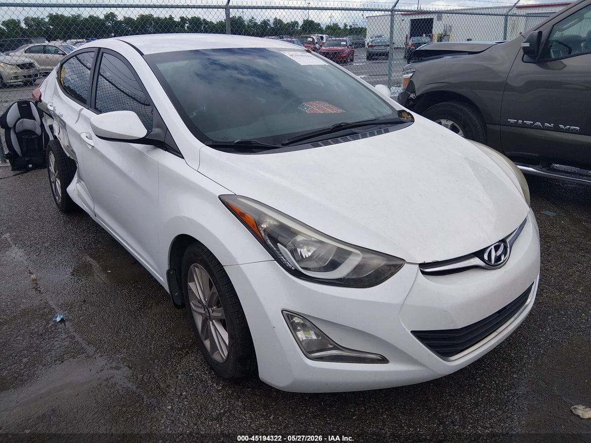 2016 HYUNDAI ELANTRA SE
