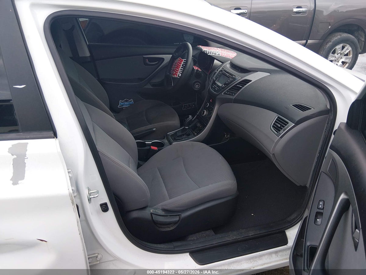 2016 HYUNDAI ELANTRA SE — снимка 5