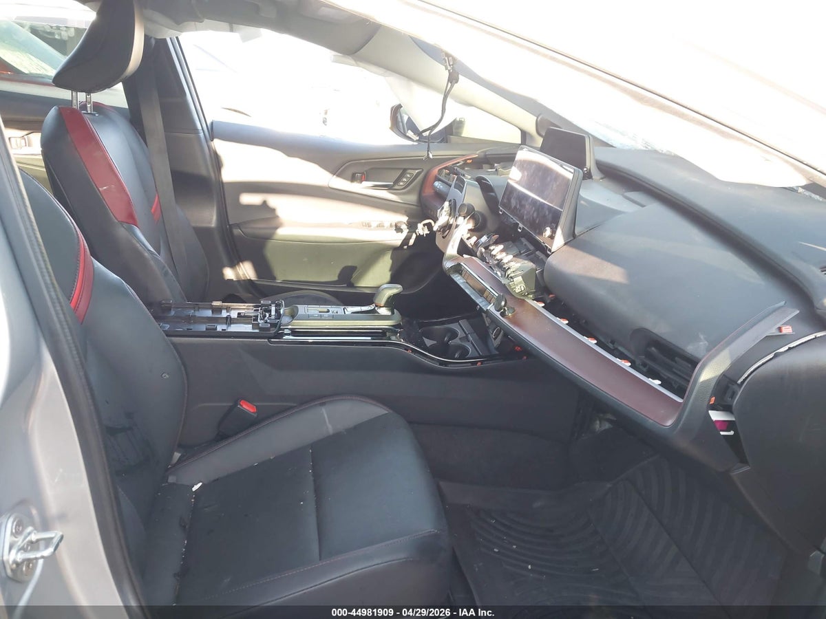 2024 TOYOTA PRIUS PRIME XSE PREMIUM — снимка 5