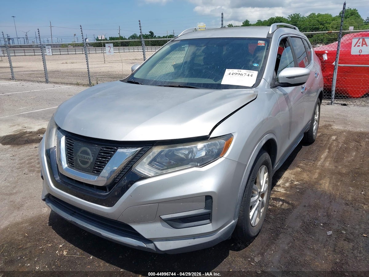 2017 NISSAN ROGUE SV — снимка 2