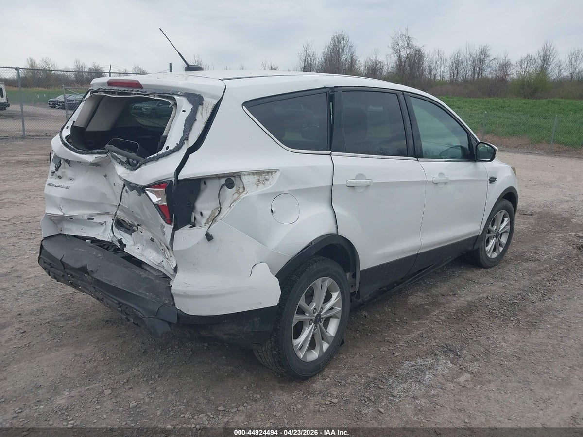 2017 FORD ESCAPE SE — снимка 4