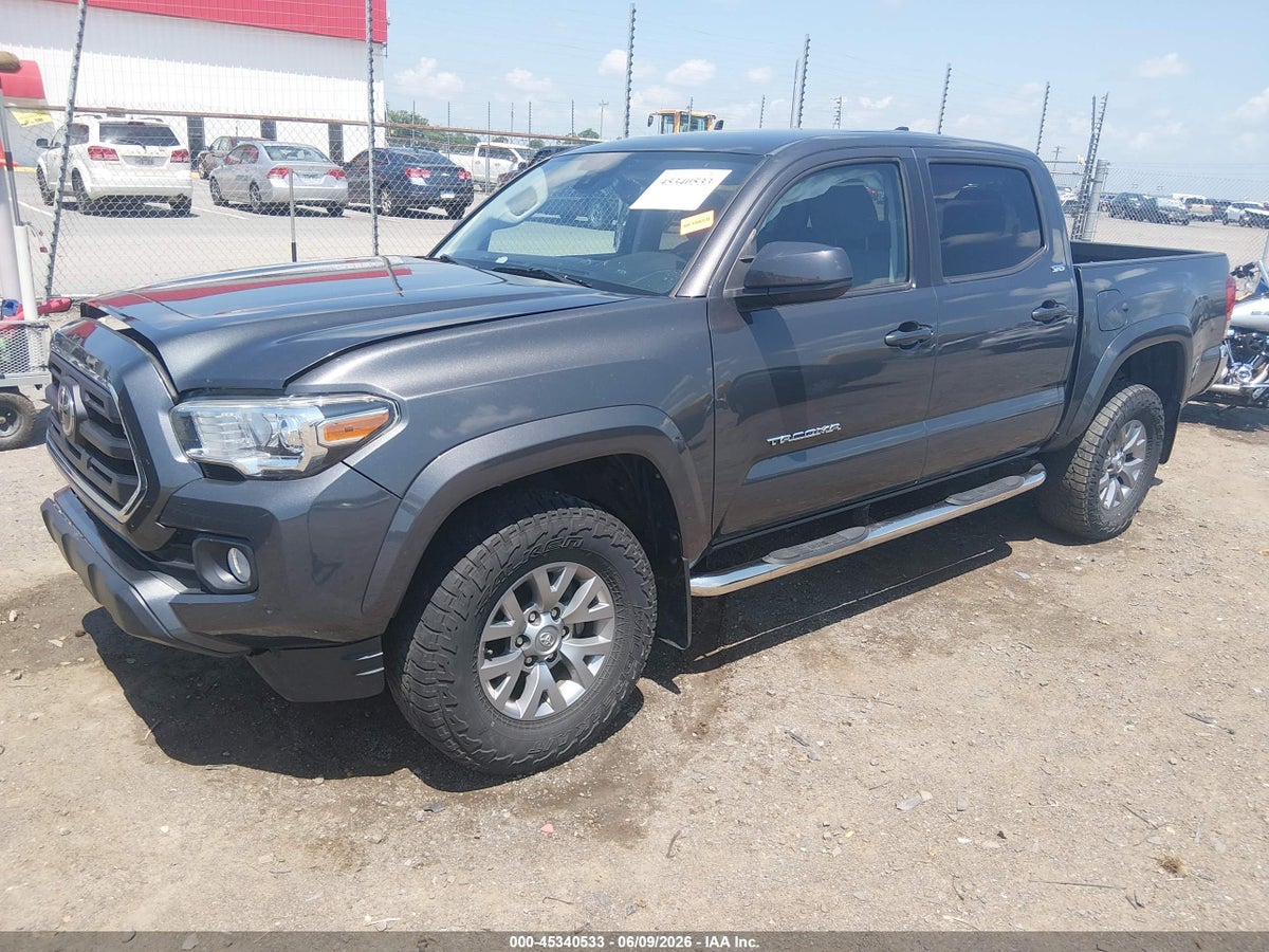 2018 TOYOTA TACOMA SR5 V6 — снимка 2