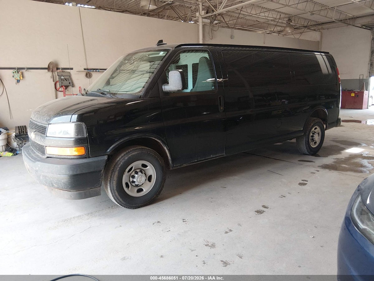 2018 CHEVROLET EXPRESS 2500 WORK VAN — снимка 2