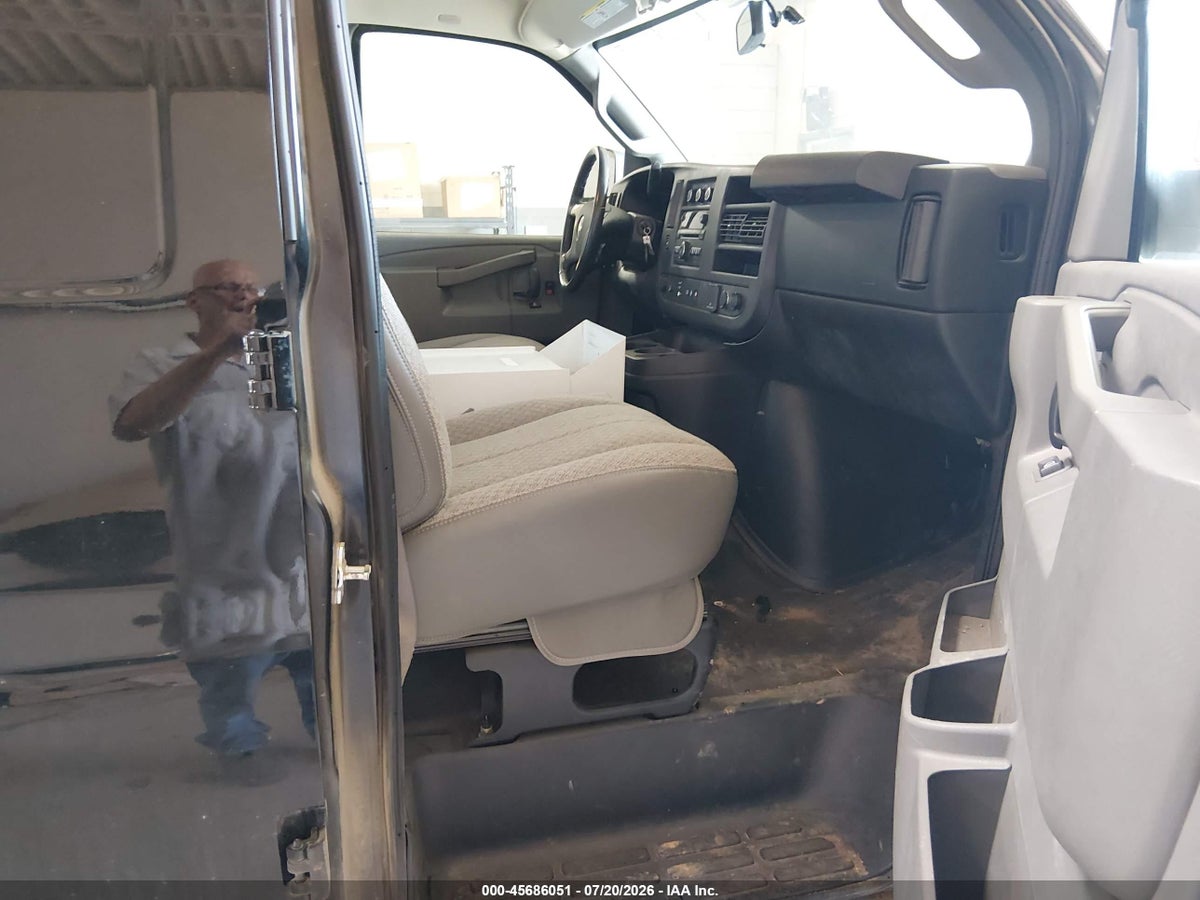 2018 CHEVROLET EXPRESS 2500 WORK VAN — снимка 5