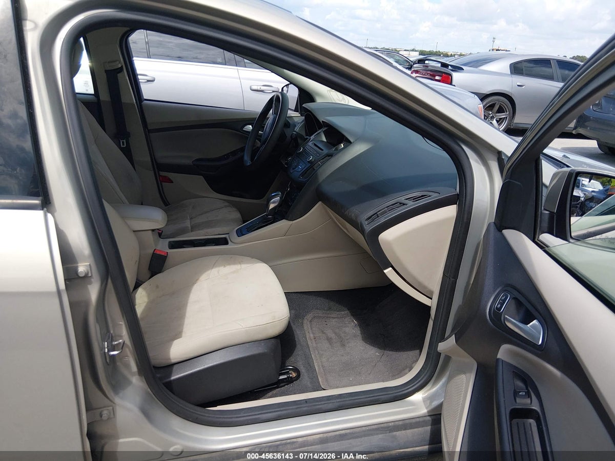 2015 FORD FOCUS SE — снимка 5