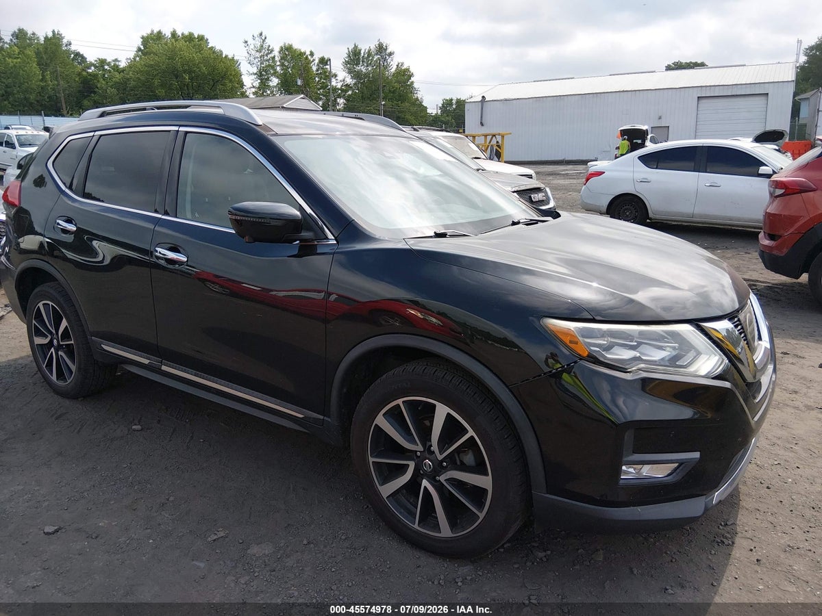 2017 NISSAN ROGUE SL