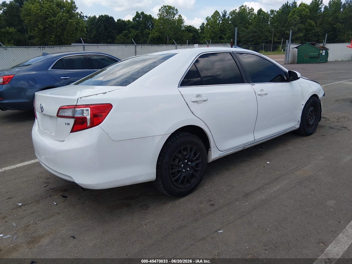 2014 TOYOTA CAMRY LE — снимка 4
