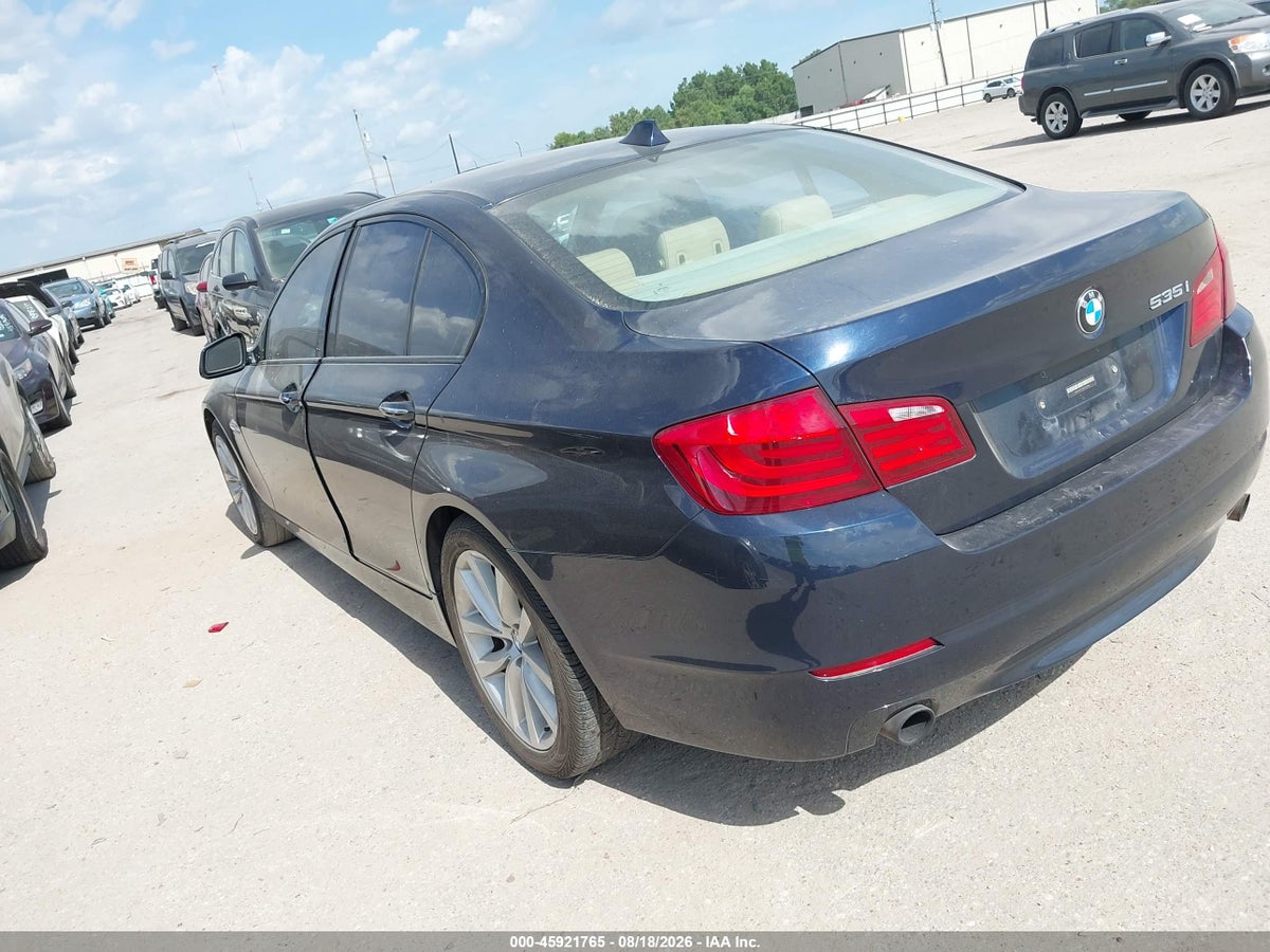 2011 BMW 535I — снимка 3