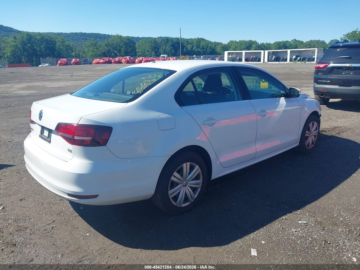 2017 VOLKSWAGEN JETTA 1.4T S — снимка 4