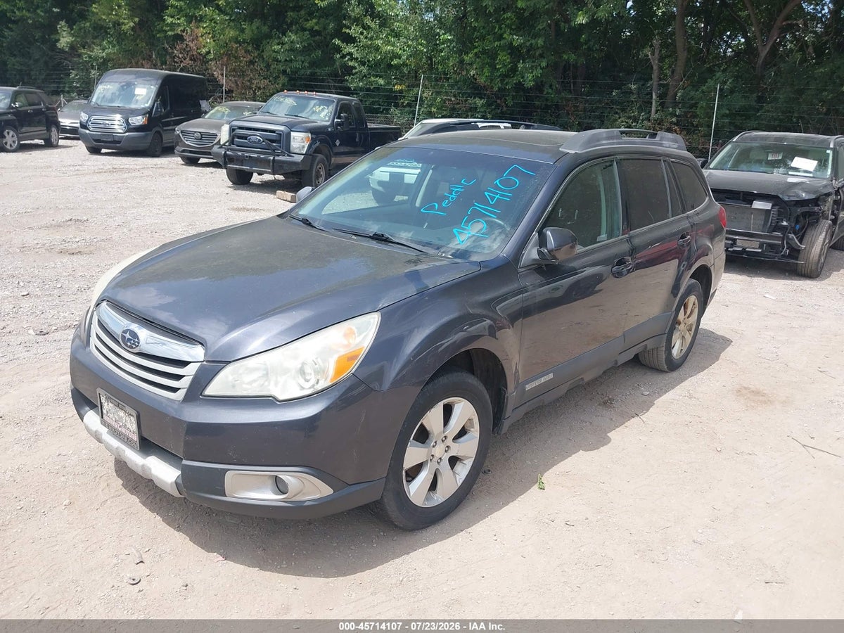 2011 SUBARU OUTBACK 2.5I LIMITED — снимка 2