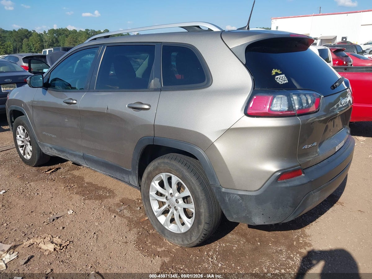 2021 JEEP CHEROKEE LATITUDE 4X4 — снимка 3