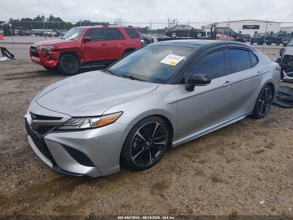 2018 TOYOTA CAMRY XSE — снимка 2