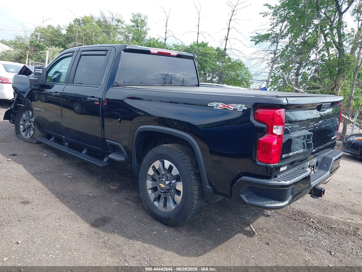 2025 CHEVROLET SILVERADO 2500HD 4WD STANDARD BED CUSTOM — снимка 3